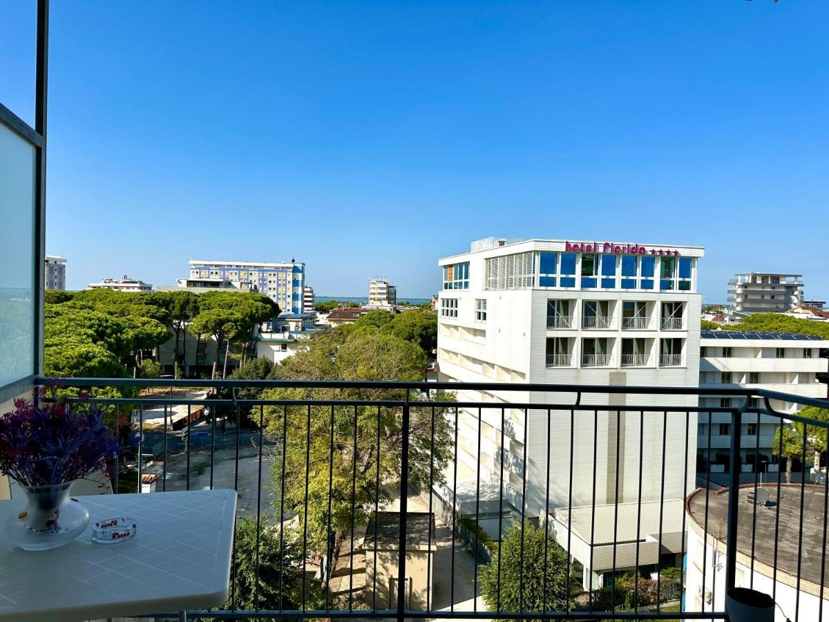 Beach Front Apartment Sabbiadoro Lignano Sabbiadoro Dış mekan fotoğraf