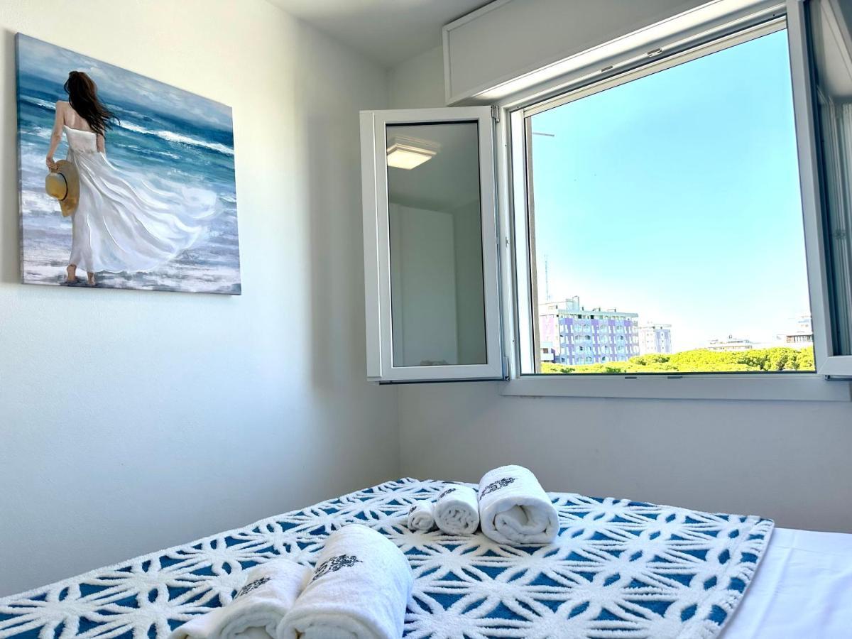 Beach Front Apartment Sabbiadoro Lignano Sabbiadoro Dış mekan fotoğraf